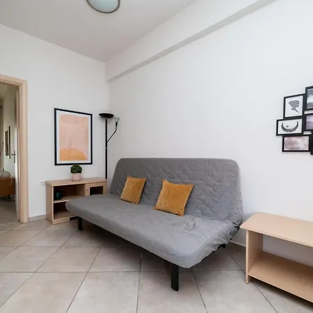 Elena 4 Apartament